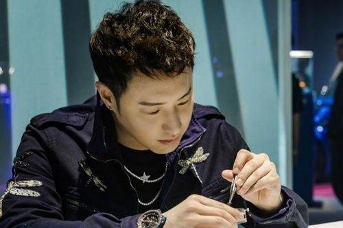 网红潘玮柏,从网红到音乐巨匠的蜕变之路