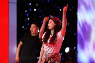 新版民族网红舞蹈,揭秘新版民族网红舞蹈的魅力