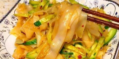 网红凉皮包教学视频大全,轻松学会制作美味凉皮包